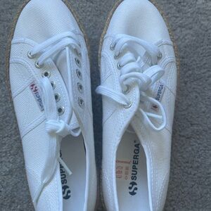 Women shoes brand new , never used